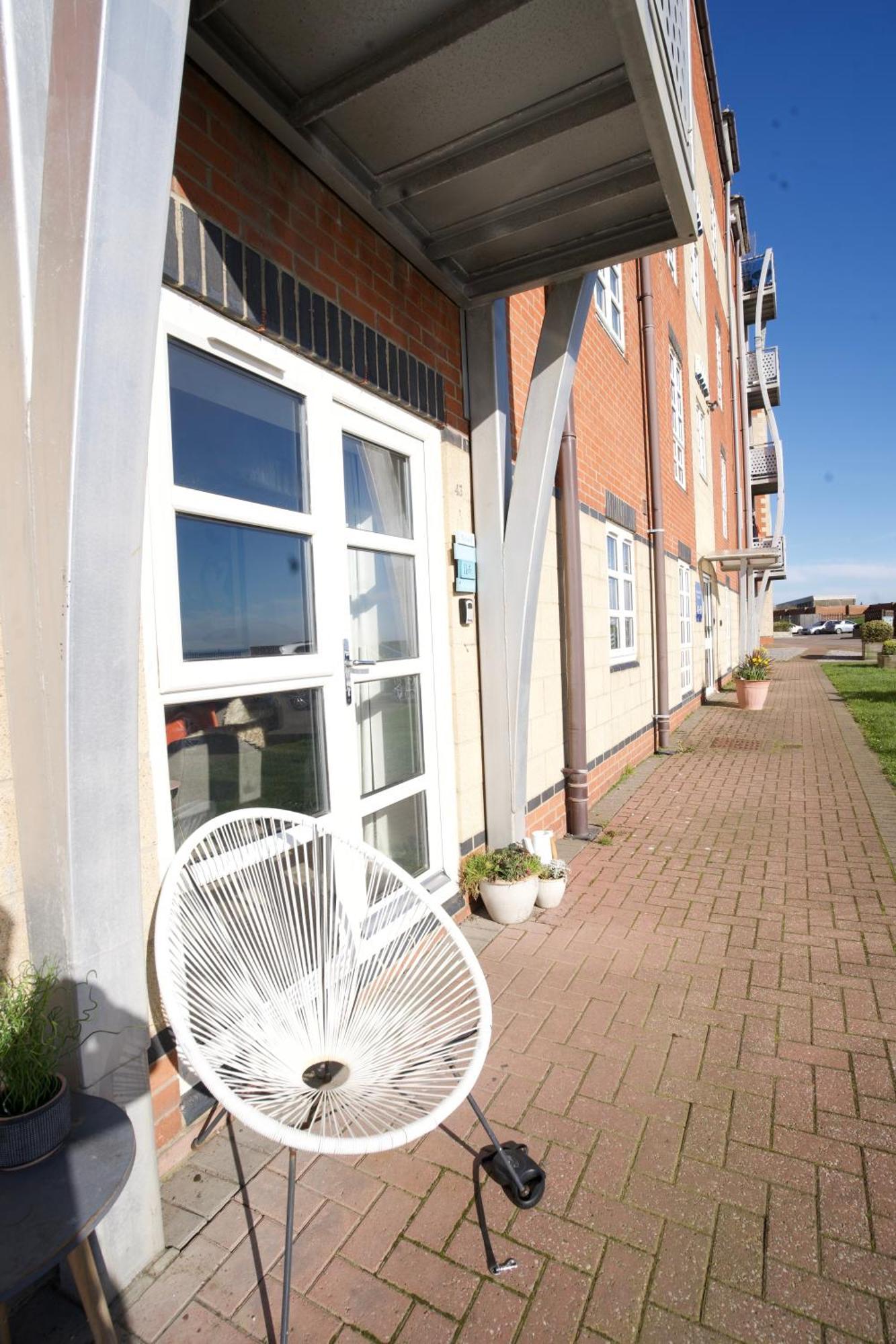 Stunning Ground Floor Hartlepool Marina Apartment Exteriör bild